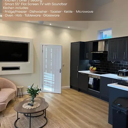 Сasa de vacaciones The Old Brewery, *